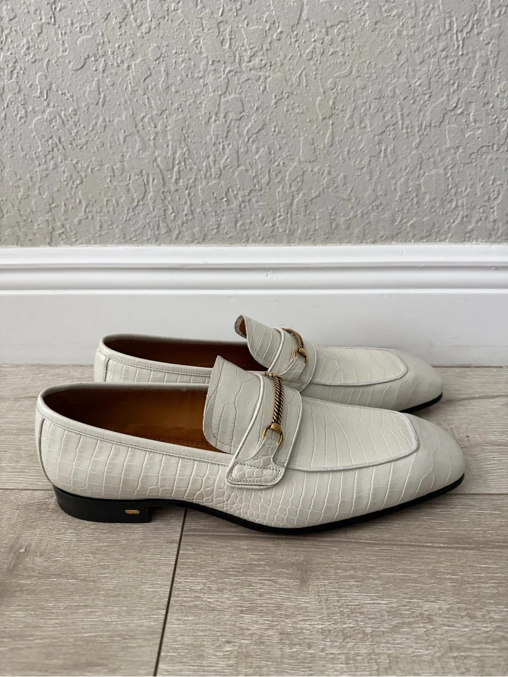 Tom Ford bailey White Croc-Embossed white Leather Loafers Gold Chain men 11.5